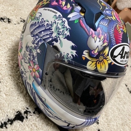 ヘルメット　アライ