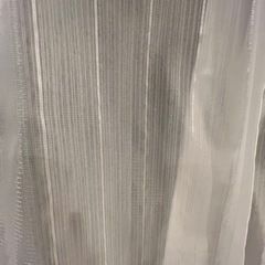 <お譲りします>カーテン&レール　縦185㎝横240㎝の画像