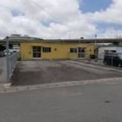 八重瀬町外間の賃貸事務所(７．８坪)付き作業場(ヤード)駐車場(４５坪) - 島尻郡