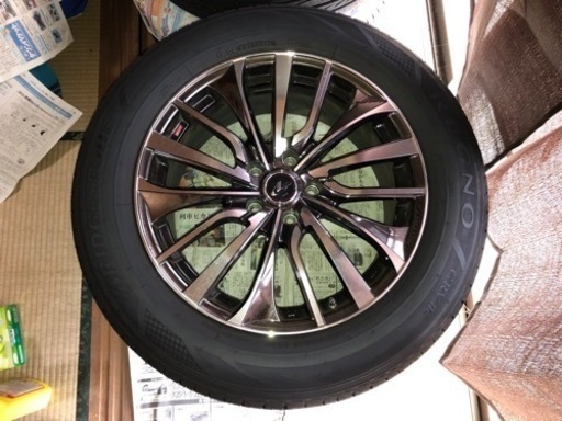 ブリヂストンタイヤ付ホイール 235/60R/18 LEONIS VTシリーズ