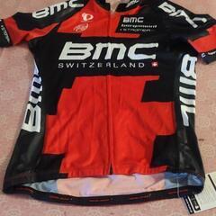 パールイズミ　BMCサイクルジャージ上下セット新品