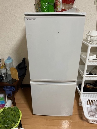 冷蔵庫 Sharp 137L