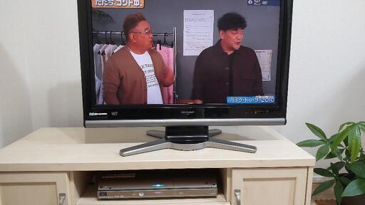 テレビ（首振り可能）＆レコーダー