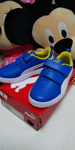 新品未使用　PUMA　青　18cm
