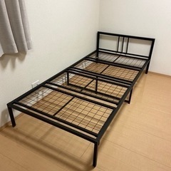 シングルベッドの画像