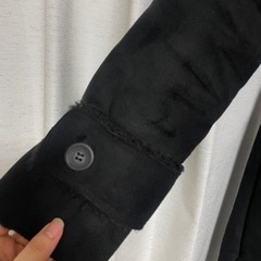 1000円✨女性用の黒いムスタンコートの画像