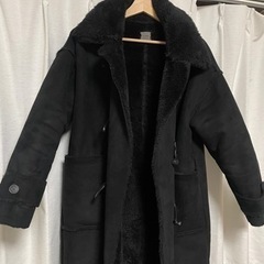 1000円✨女性用の黒いムスタンコート