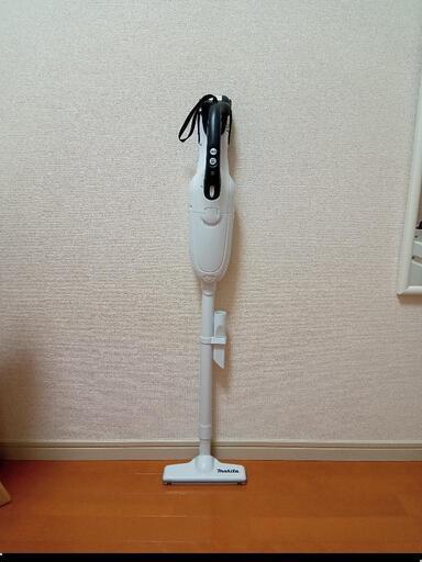マキタ コードレス掃除機 紙パック式 18V（CL182FDRFW）