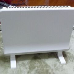2018年式　ミニ　パネルヒーター