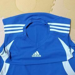 adidas（アディダス）ランニングシャツ　タンクトップ　スポーツウェアの画像