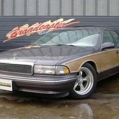95‘ Chevy CAPRICE Wagon 木目の画像