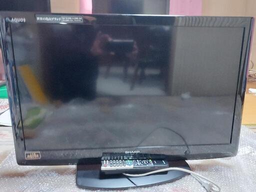 液晶テレビ32インチ     シャープAQUOS    LC-32V5
