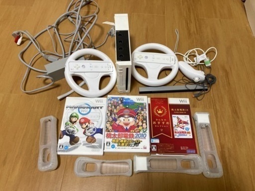 ★取引中★Wii本体　リモコン　ゲームソフトセット