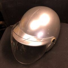 お取引頂きました。中古ヘルメット銀シールド付☆GARAGE-EC...