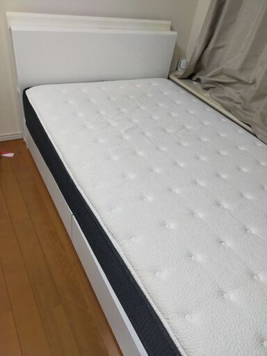 ニトリＮスリープハード、セミダブルベッド、中古