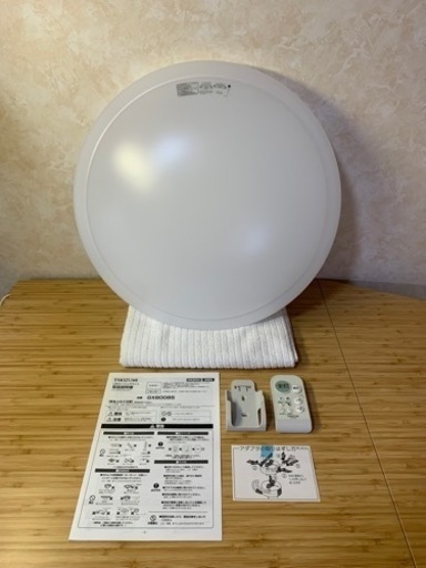 LEDシーリングライト  TAKIZUMI製　2020年製　②