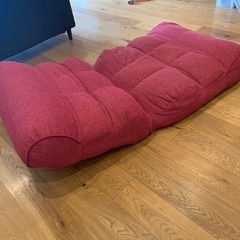 ソファみたいな座椅子の画像