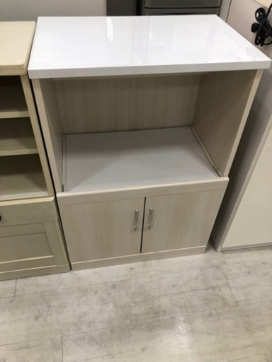 取りに来れる方限定！ニトリのレンジ台です！