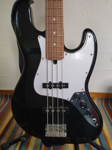 エレキベース BACCHUS（バッカス） BJB-1 R/BLK　アンプ VOX Pathfinder Bass 10