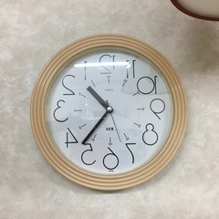 美容院用　掛時計　文字反転の画像
