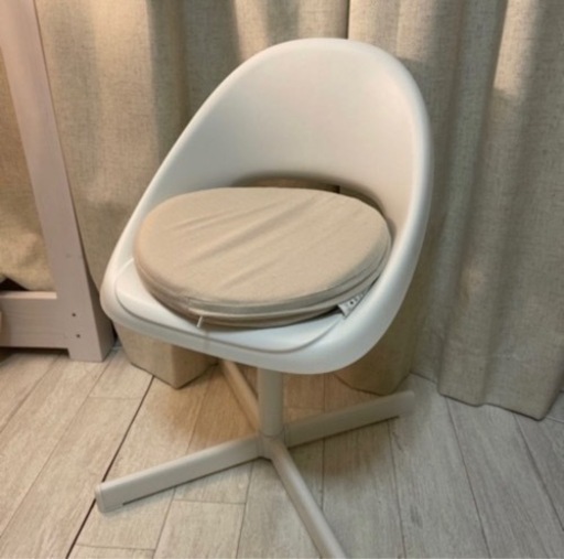 決まりました　IKEA 椅子
