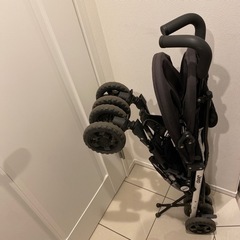 0円。JEEPのB型ベビーカー