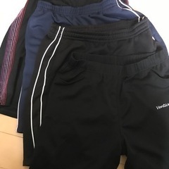 ハーフパンツ4着
