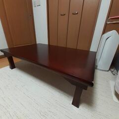 足折れテーブルの画像