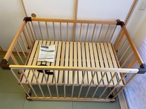 ベビーベッド　値下げ【ファルスカ　ベッドサイドベッド03】