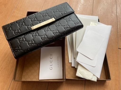 GUCCI財布