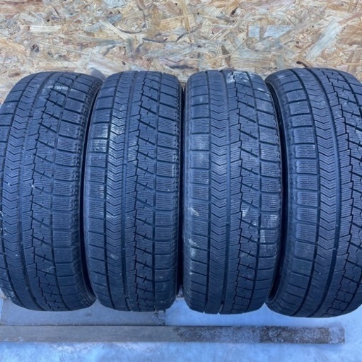 バリ山　BRIDGESTONE VRX 205/60R16 スタッドレス  タイヤ　2014年製　4本セット