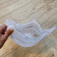 おしゃれ　ガラス　器　ディスプレイの画像