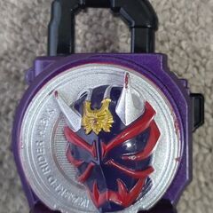 仮面ライダーガイム ロックドの画像