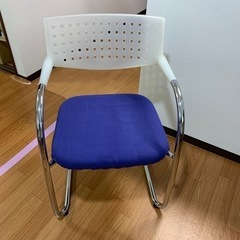デザイナーズ　チェア  (イス)