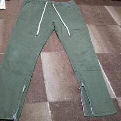 さらに値下げ💴✨✨　メンズLサイズ　おしゃれなズボン👖　代理出品