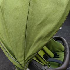 ストッケ　ベビーカーの画像