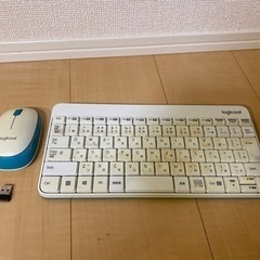 ロジクール　無線マウス　キーボードセット