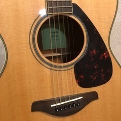【取引中】ヤマハ YAMAHA アコースティックギター FS SERIES FS820、カポタストshubb