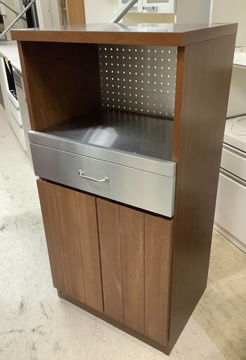 末次家具工芸株式会社 レンジボード キッチンカウンター ロータイプ レンジスタンド ストラーダ 木目BR×アルミ合板【ユーズドユーズ名古屋天白店】 J1493
