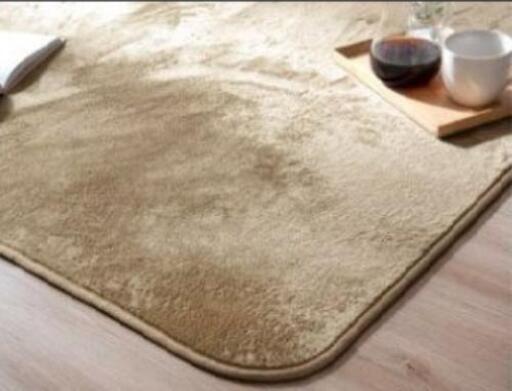 【 R 4・2 / 19 ( 土 )  商談中 】丸洗い可、ﾌﾗﾝﾈﾙ 生地の ﾓｶ ﾍﾞｰｼﾞｭ 色の ﾗｸﾞ135 cm × 185 cm ( 1．5 畳 ｻｲｽﾞ)