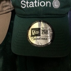 ニューエラ２つとノーブランド１つの画像