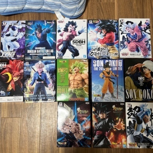 ドラゴンボール　フィギュア　12体　未開封　トランクスのフィギュアはバラで売れました