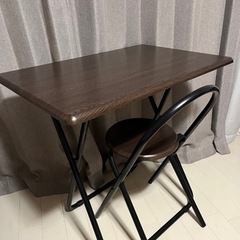 机・椅子のセット