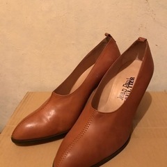 ゴルチエ　靴