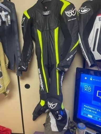 BERIKレーシングスーツ　44