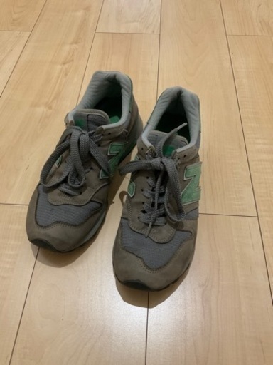 スニーカー NB classic1300