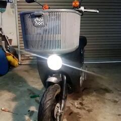 GARAGEでバイクいじり。友達 - 友達