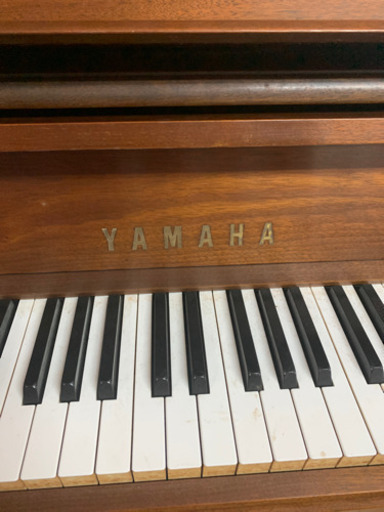 ヤマハ　アップライトピアノ　