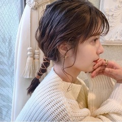 2月21日　早朝6時から　ヘアアレンジ出来る方