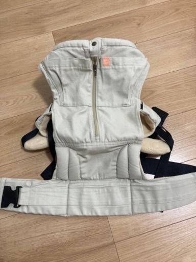 キューズベリー　抱っこ紐　nico